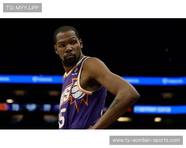 太阳依托杜兰特强势高点攻击,凤凰压着对手打